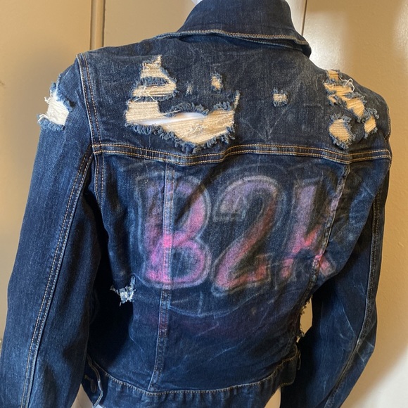 Fashion Nova Distressed Denim Jacket (L) - Picture 9 of 11